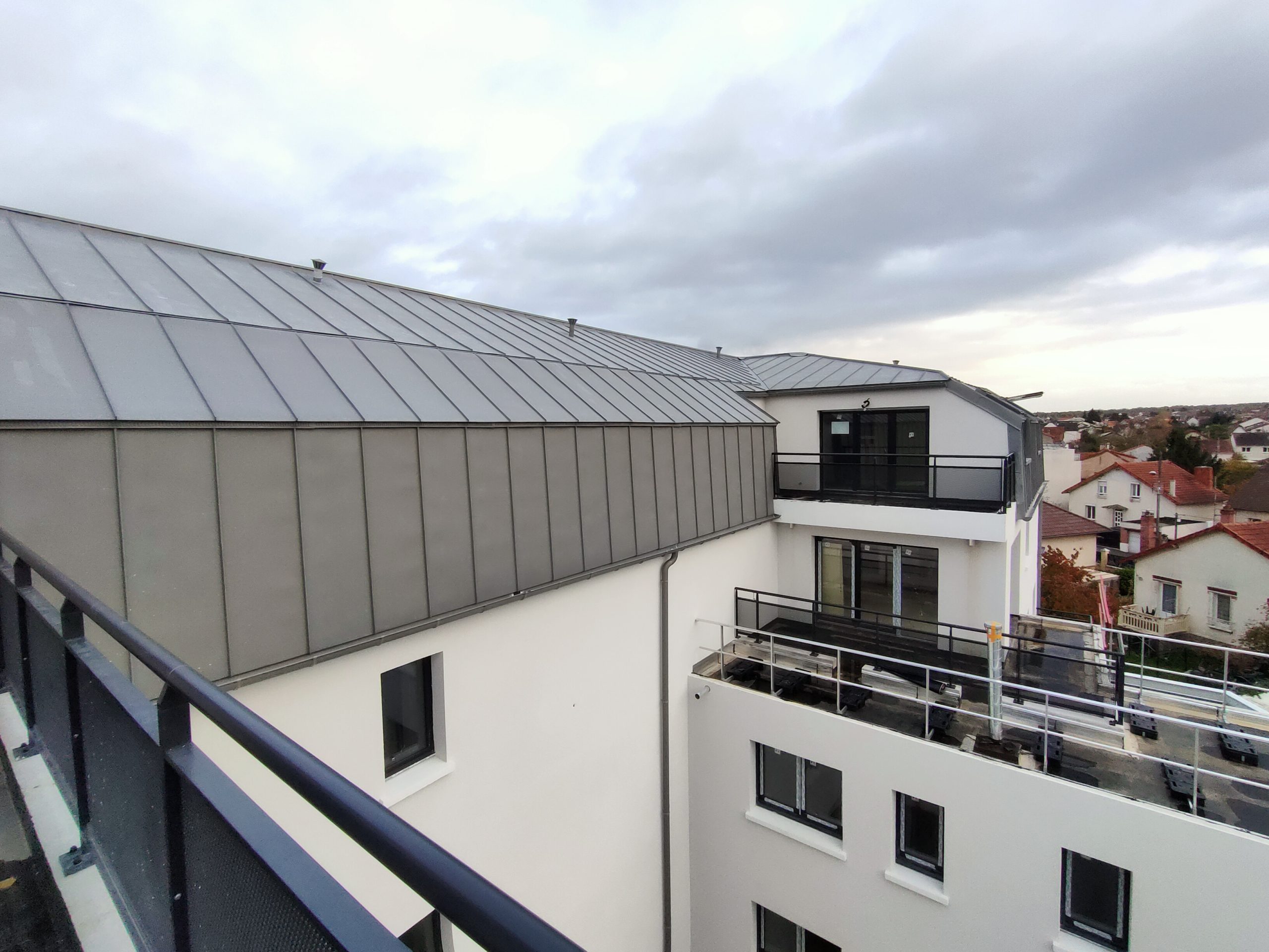 Réalisation Onuta 8 - Travaux de couverture, charpente ou extension de maison en Essonne