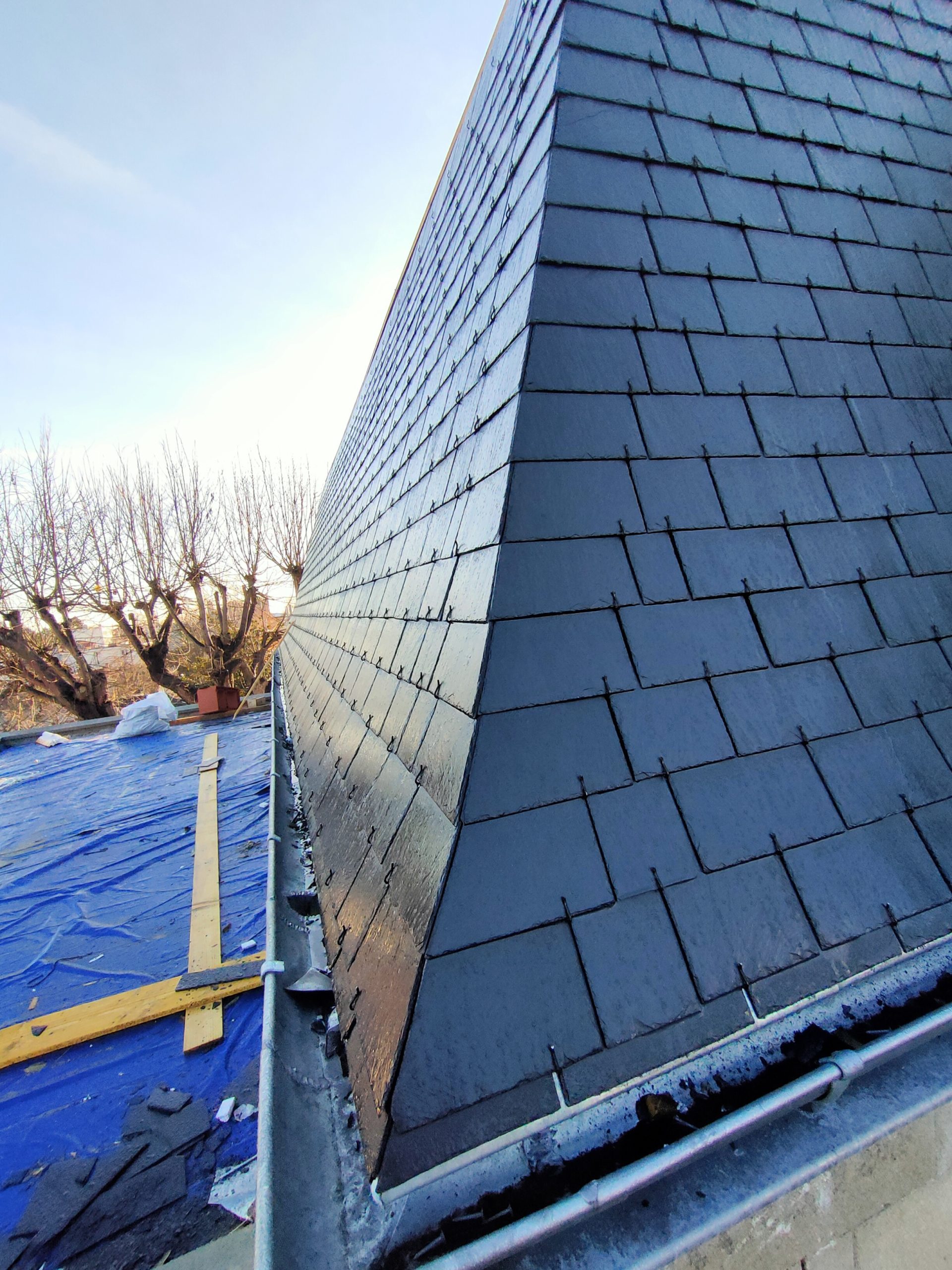 Réalisation Onuta 13 - Travaux de couverture, charpente ou extension de maison en Essonne