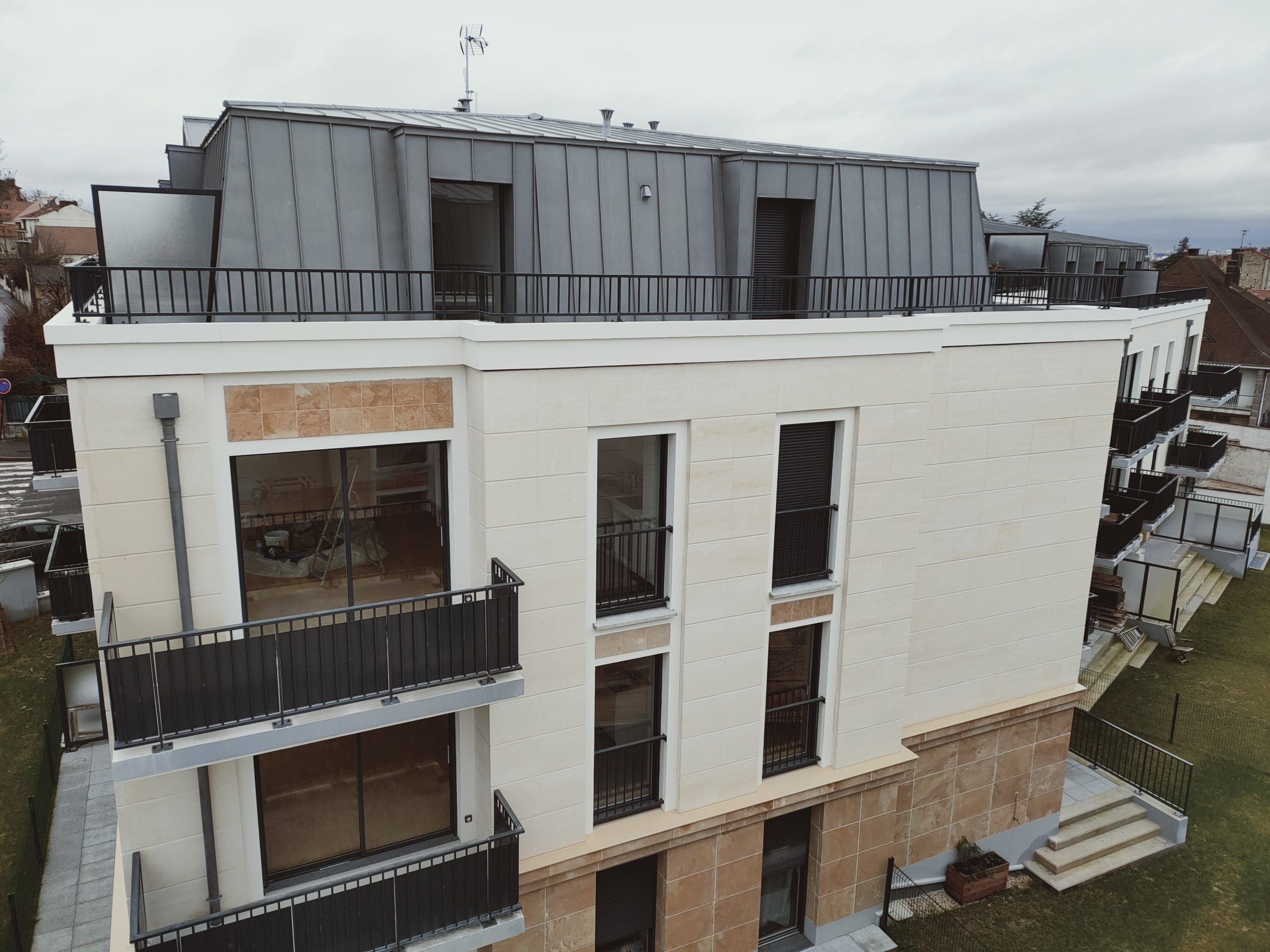 Réalisation Onuta 14 - Travaux de couverture, charpente ou extension de maison en Essonne